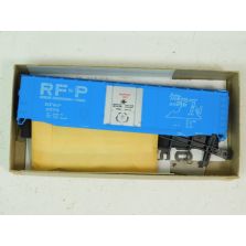 Athearn 5278 Richmond, Fredericksburg and Potomac Railroad 50' Billboard Boxcar Kit01